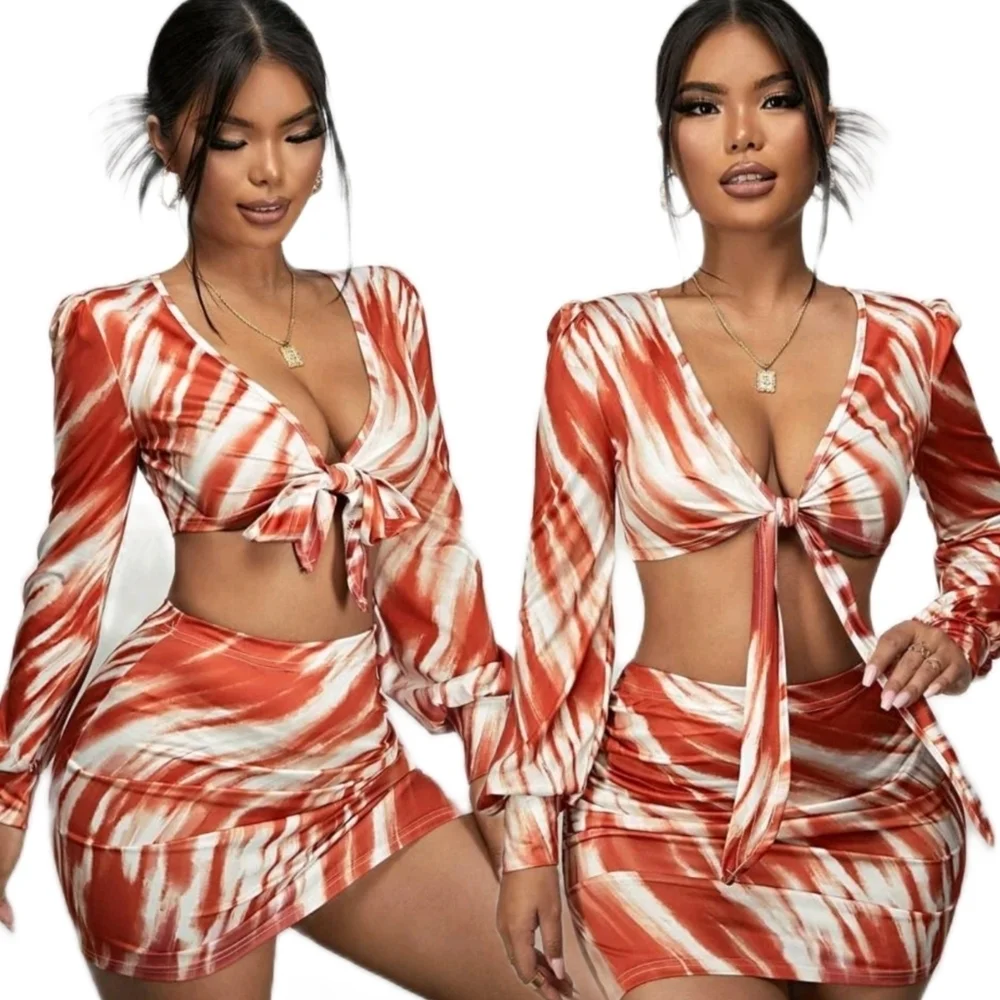 NWT TIE DYE KNOT FRONT CROP TOP & SPLIT HEM MINI SKIRT SET